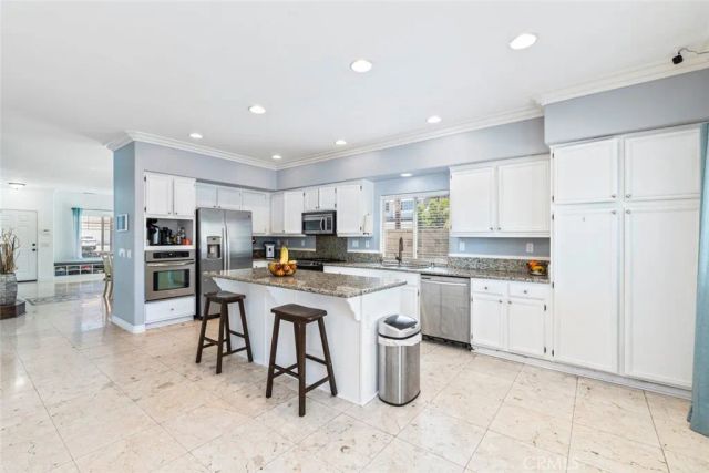 26369 Palisades, Murrieta, CA 92563
