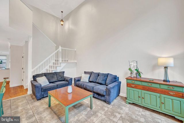 5 CARTER LN, Marlton, NJ 08053
