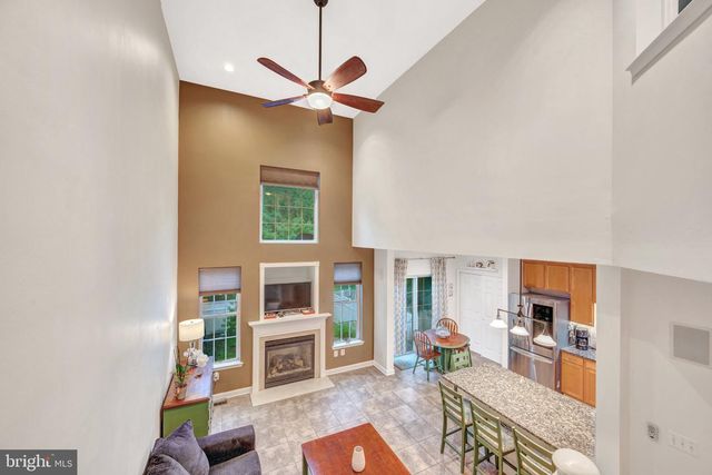 5 CARTER LN, Marlton, NJ 08053