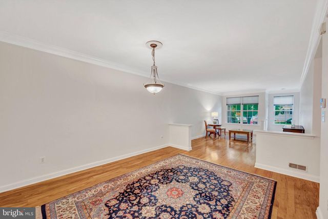 5 CARTER LN, Marlton, NJ 08053