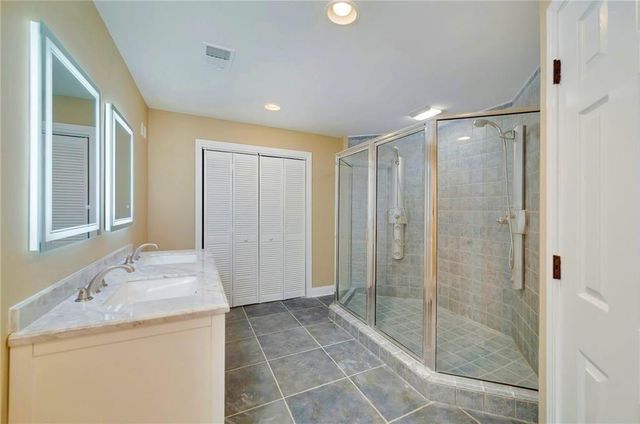 170 Longcreek Drive, Fayetteville, GA 30214