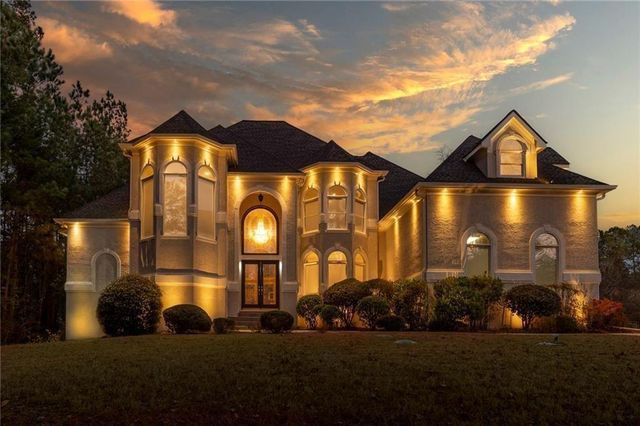 170 Longcreek Drive, Fayetteville, GA 30214