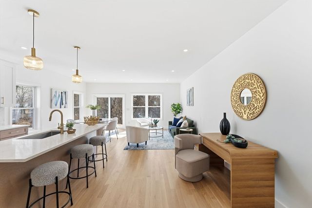 142 Fisher St B, Attleboro, MA 02703