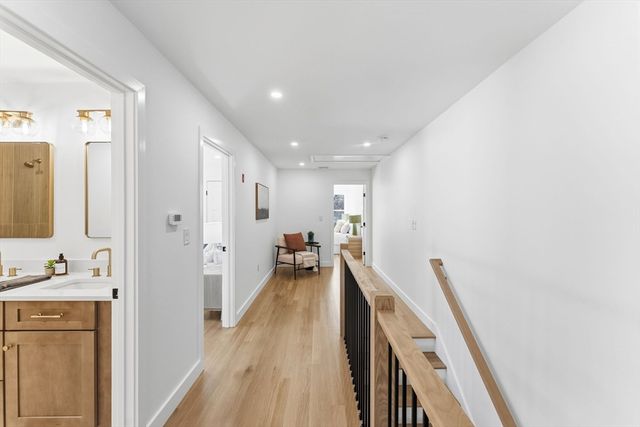 142 Fisher St B, Attleboro, MA 02703