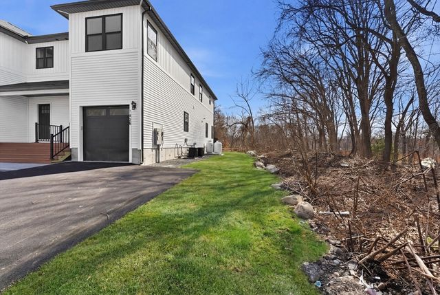 142 Fisher St B, Attleboro, MA 02703