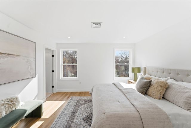 142 Fisher St B, Attleboro, MA 02703