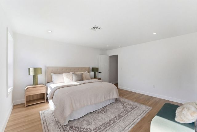 142 Fisher St B, Attleboro, MA 02703