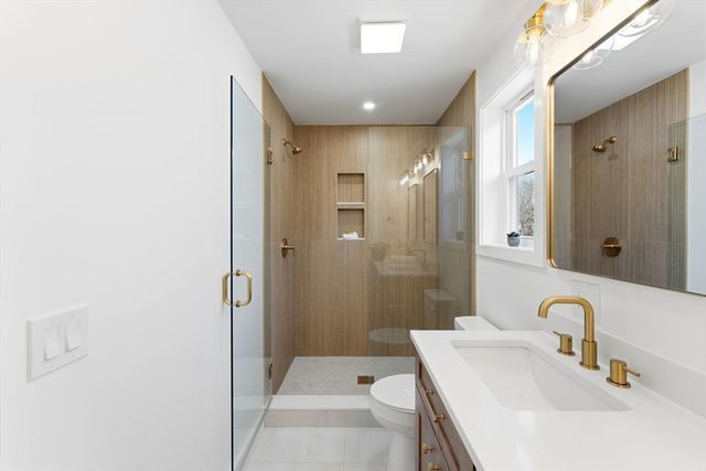 142 Fisher St B, Attleboro, MA 02703