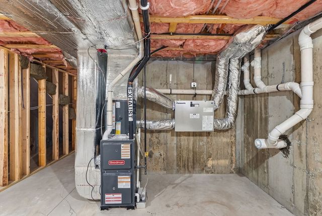 142 Fisher St B, Attleboro, MA 02703