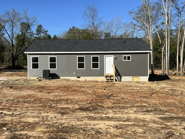 4335 Live Oak Road, Dalzell, SC 29040