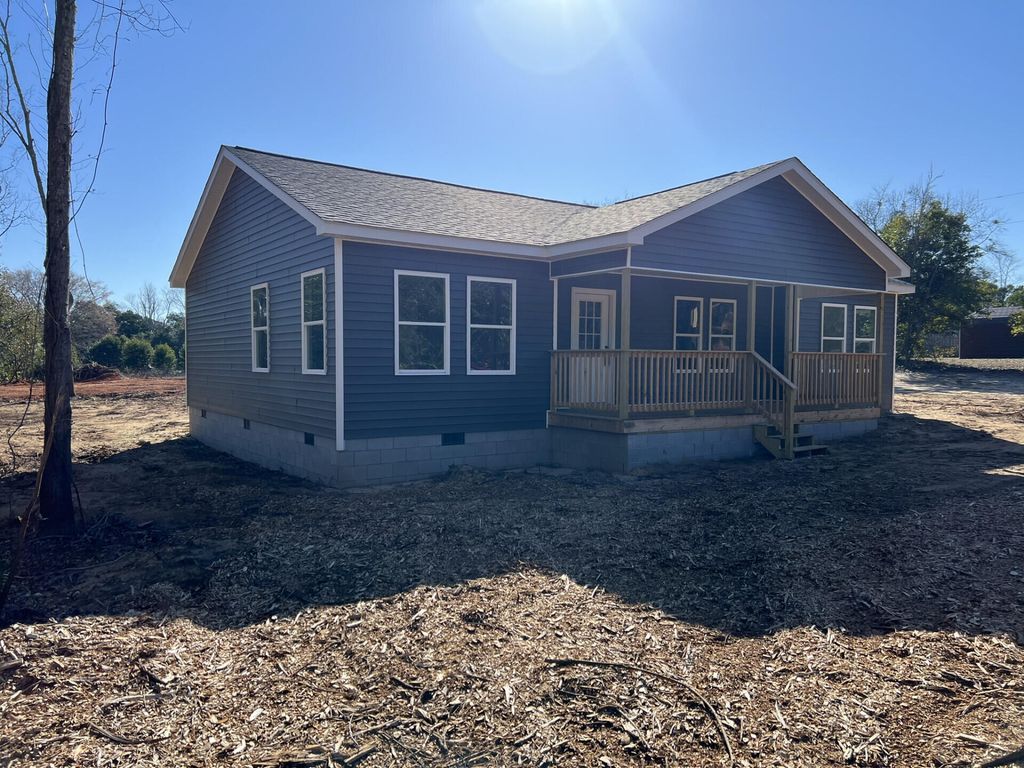 4335 Live Oak Road, Dalzell, SC 29040