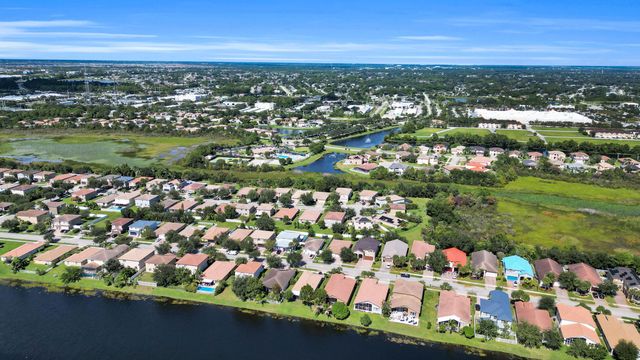 2165 Newport Isles Boulevard, Port St. Lucie, Port St Lucie, FL 34953
