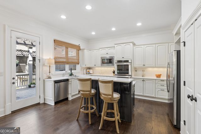 3585 Roxboro Road NE 6, Atlanta, GA 30326