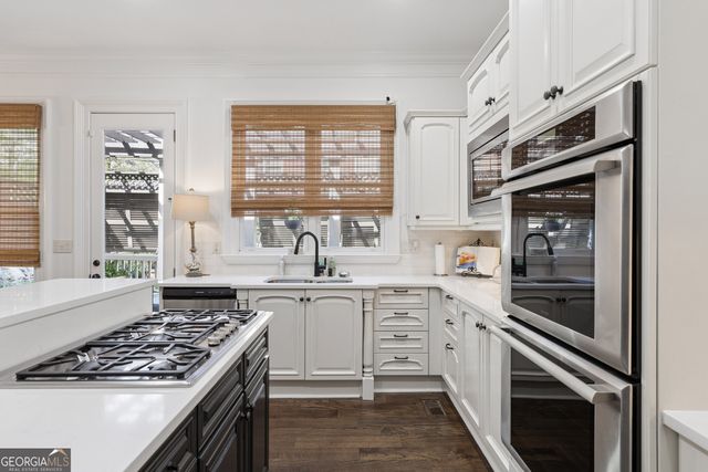 3585 Roxboro Road NE 6, Atlanta, GA 30326