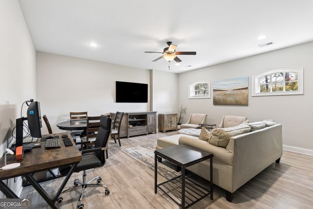 3585 Roxboro Road NE 6, Atlanta, GA 30326