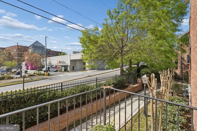 3585 Roxboro Road NE 6, Atlanta, GA 30326