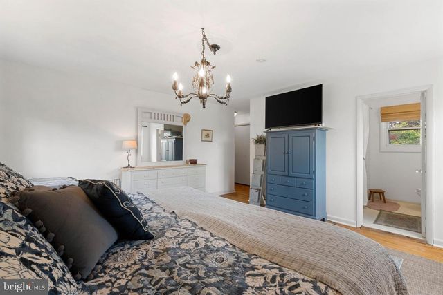 1011 MT PLEASANT WAY, Cherry Hill, NJ 08034