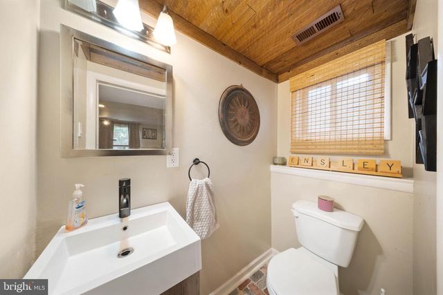 1011 MT PLEASANT WAY, Cherry Hill, NJ 08034