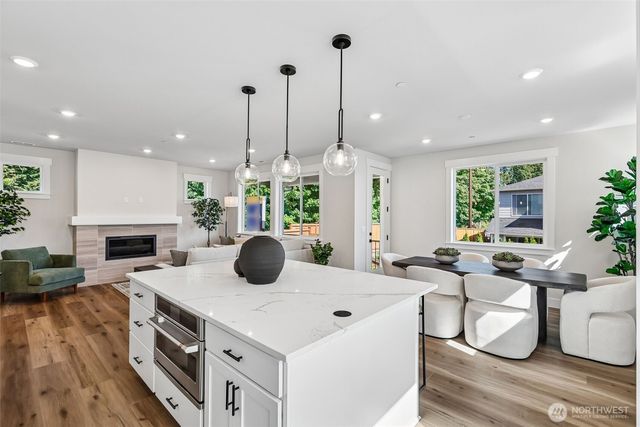 306 182ND Place SE, Bothell, WA 98012
