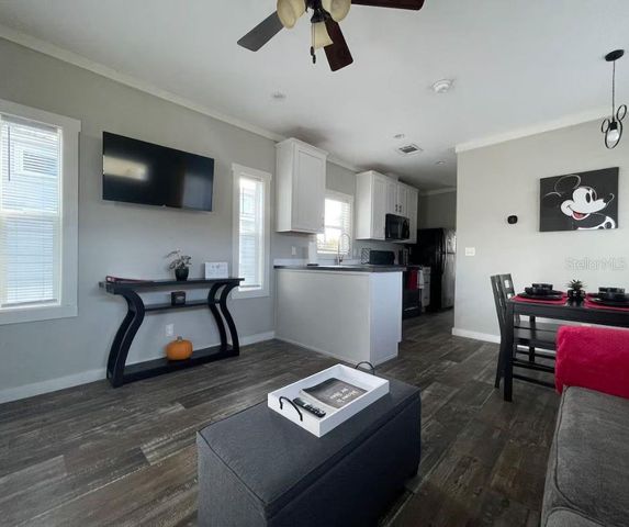 29 MERRY MEN DR, Kissimmee, FL 34746