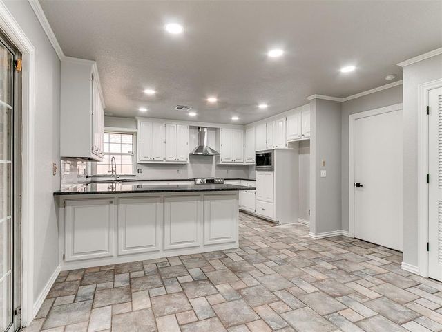 2701 SW 112th Street, Oklahoma City, OK 73170