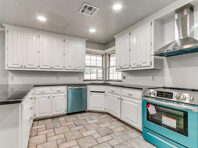 2701 SW 112th Street, Oklahoma City, OK 73170