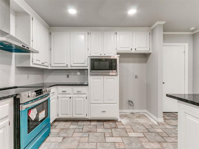 2701 SW 112th Street, Oklahoma City, OK 73170