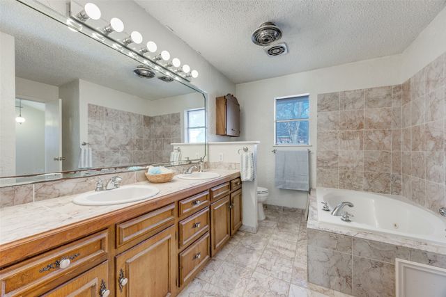 1405 Lakewood Drive, Sherman, TX 75092