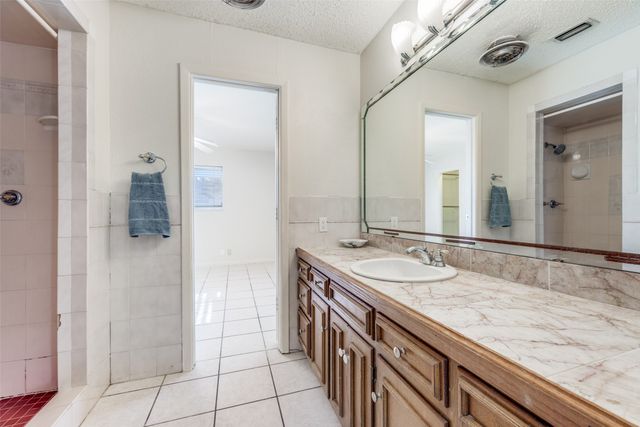 1405 Lakewood Drive, Sherman, TX 75092