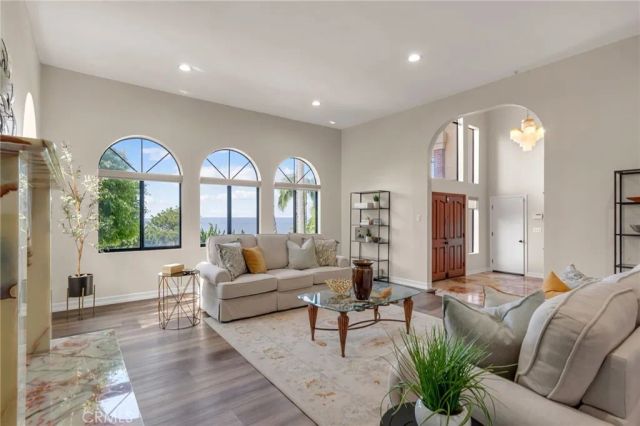 32425 Aqua Vista, Rancho Palos Verdes, CA 90275