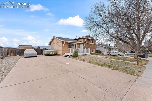 4615 S Crimson Circle, Colorado Springs, CO 80917