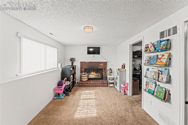 4615 S Crimson Circle, Colorado Springs, CO 80917