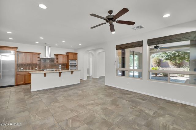 594 E VESPER Trail, Queen Creek, AZ 85140