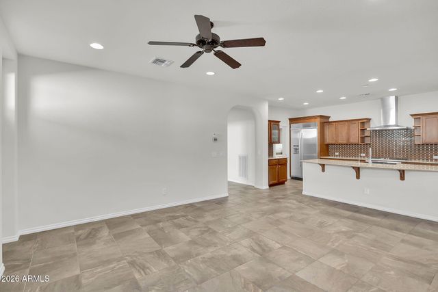 594 E VESPER Trail, Queen Creek, AZ 85140