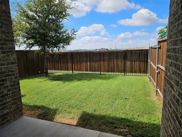 17777 Sage Lane, Dallas, TX 75252