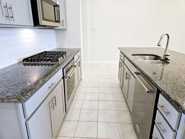 17777 Sage Lane, Dallas, TX 75252