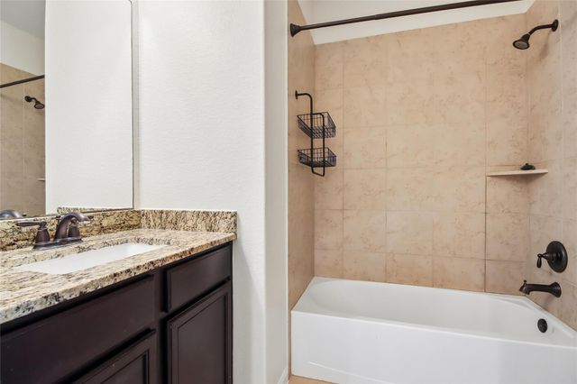 7622 Dragon Pearls Lane, Conroe, TX 77304
