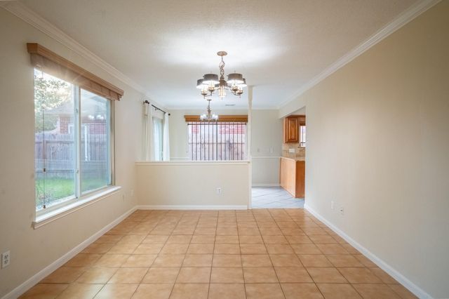 4219 Meadowchase Lane, Houston, TX 77014
