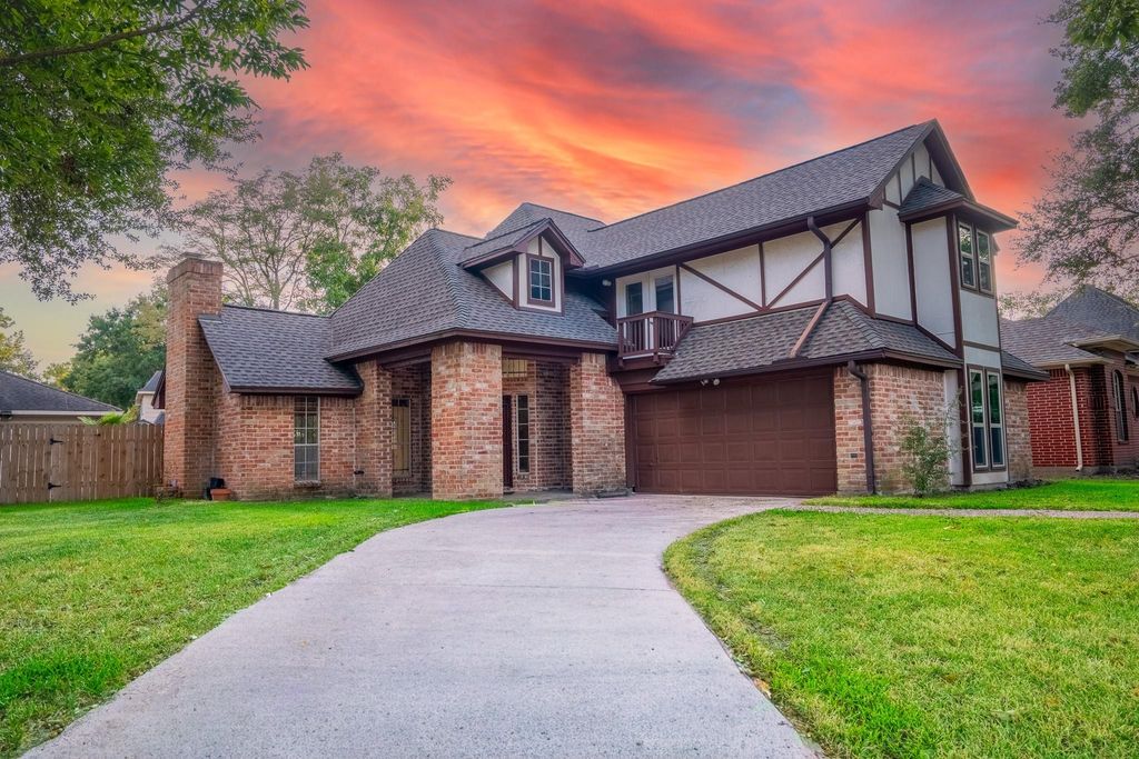 4219 Meadowchase Lane, Houston, TX 77014