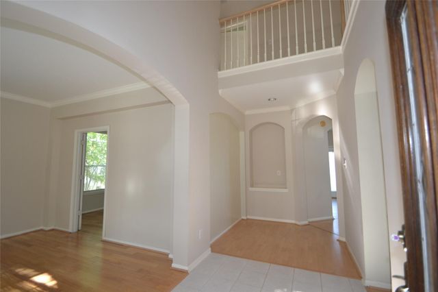 15406 Amesbury Lane, Sugar Land, TX 77478