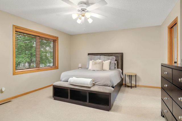 17116 81st Avenue N, Maple Grove, MN 55311