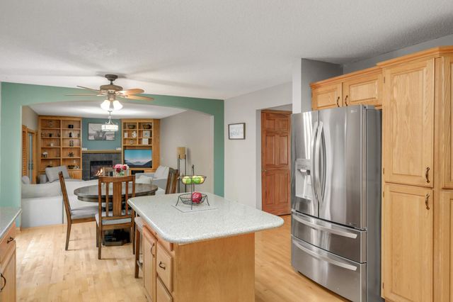 17116 81st Avenue N, Maple Grove, MN 55311
