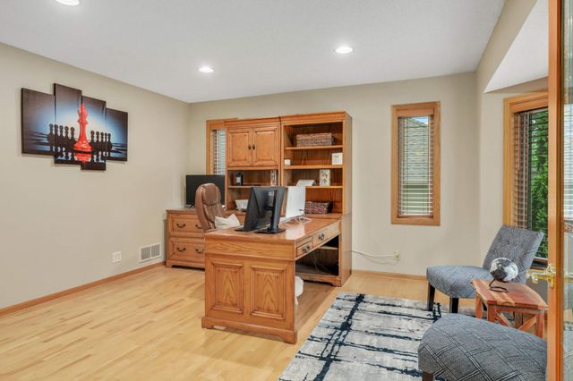 17116 81st Avenue N, Maple Grove, MN 55311
