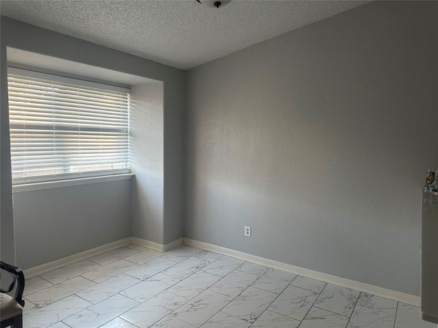 11630 White Water Trail, Houston, TX 77013