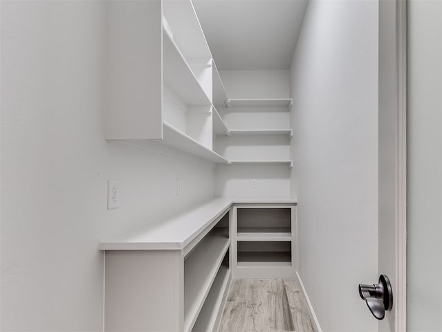 8241 Buffalo Ridge, Edmond, OK 73007