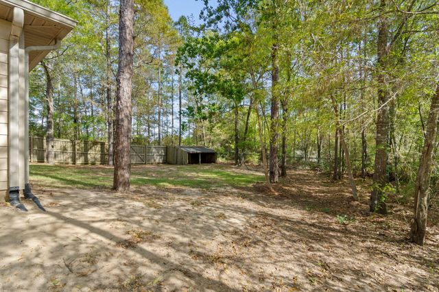 6000 Fiori Drive, Crestview, FL 32539