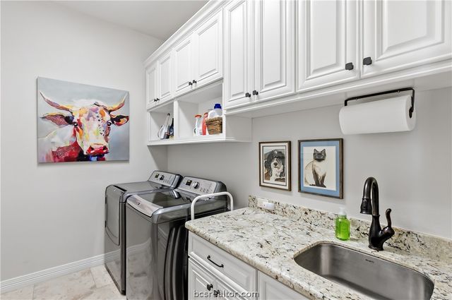 2816 Maroon Court, Bryan, TX 77807