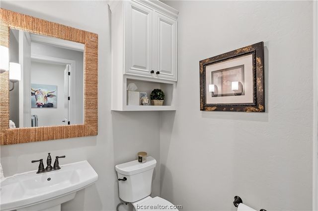 2816 Maroon Court, Bryan, TX 77807