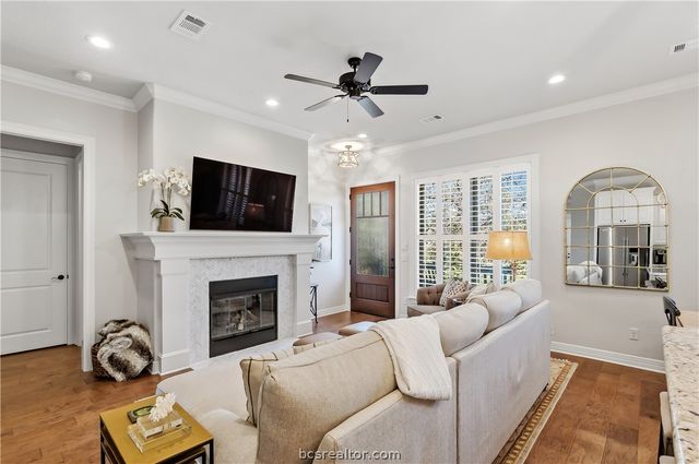 2816 Maroon Court, Bryan, TX 77807