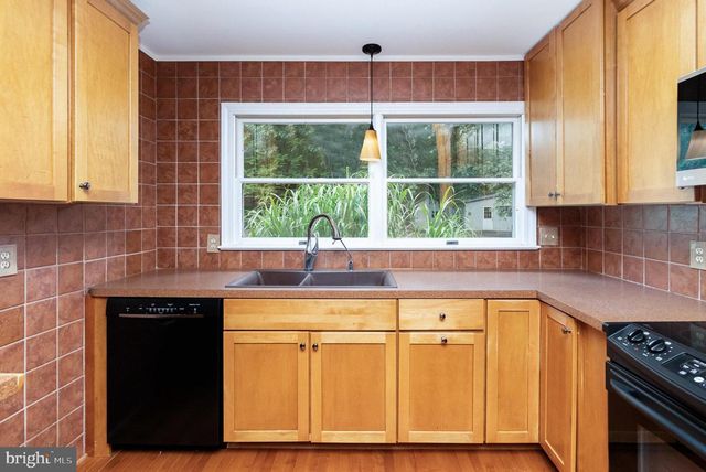 7512 MARMION LN, King George, VA 22485